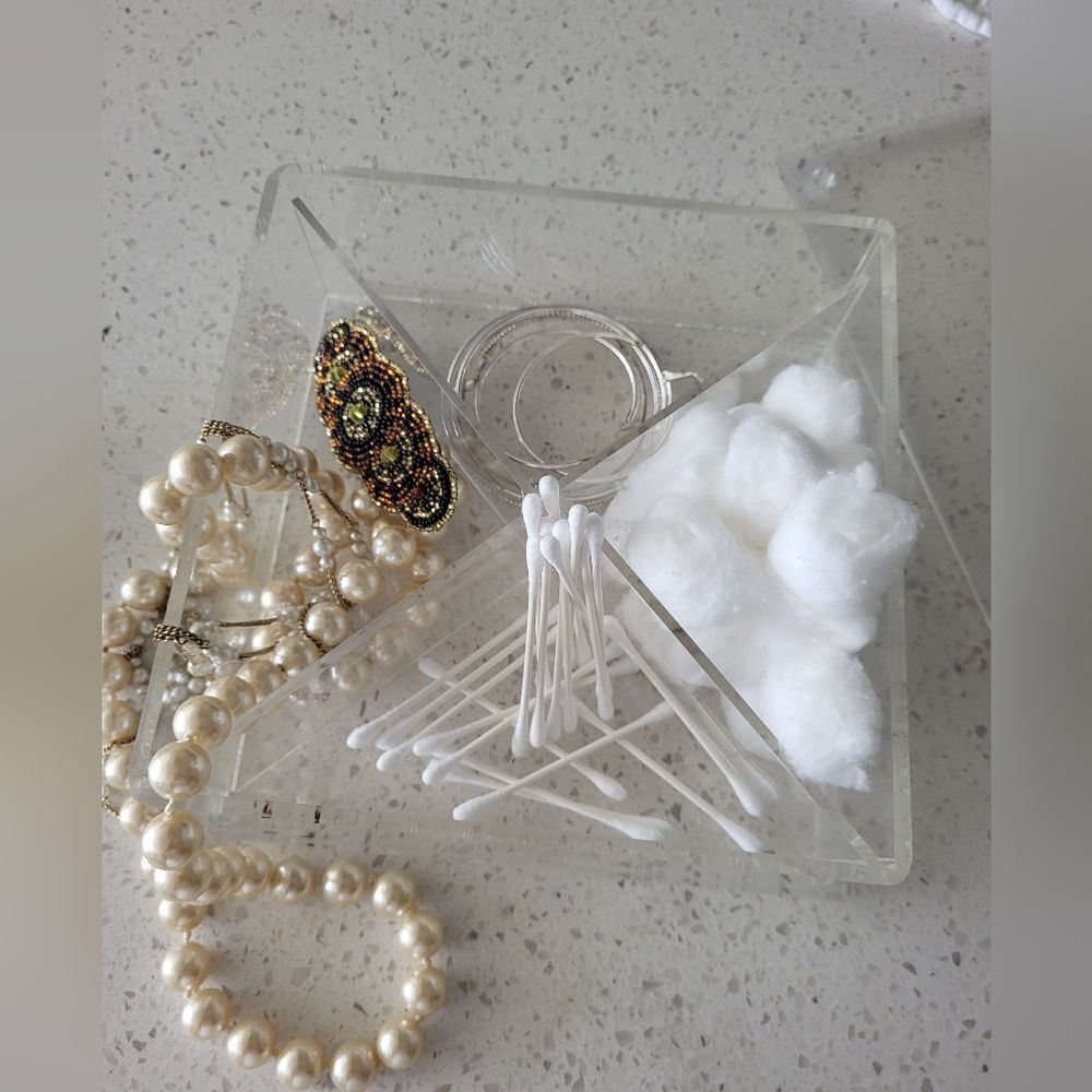Lucite Acrylic Box Organizer with Faceted Knob Removable Dividers